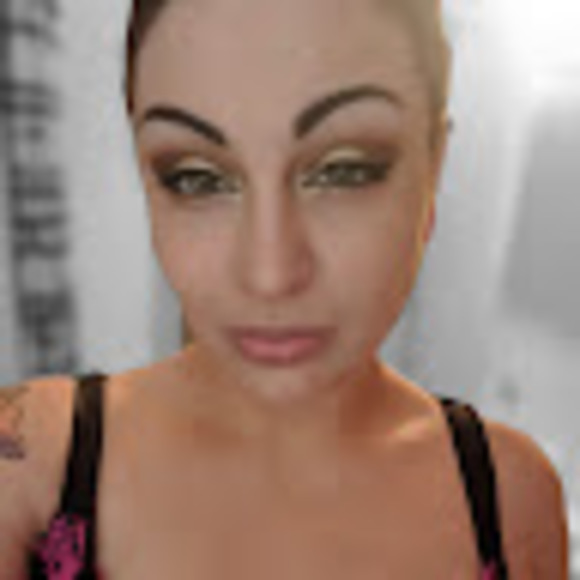 Meet your Posher, Tiara j - Picture 1 of 1